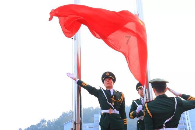 臭屁虫吃吃吃